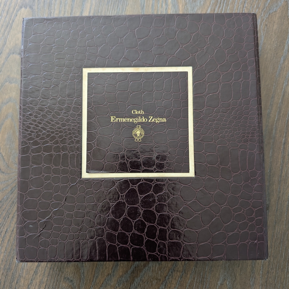 Ermenegildo Zegna 25 Pc Cloth Swatch